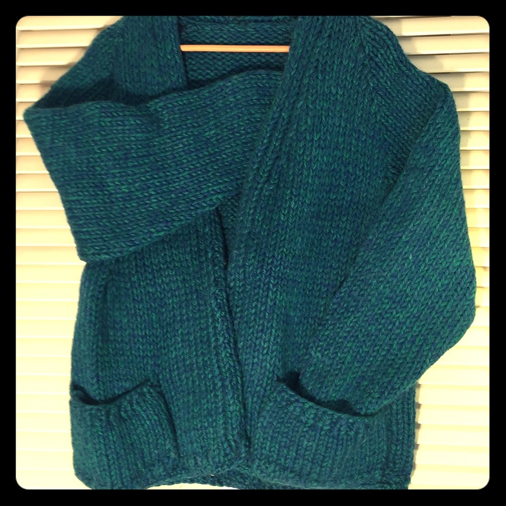 Vintage hand-knit sweater by Aunt